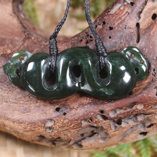 Pekapeka Pendant carved from Kawakawa Pounamu - NZ Greenstone