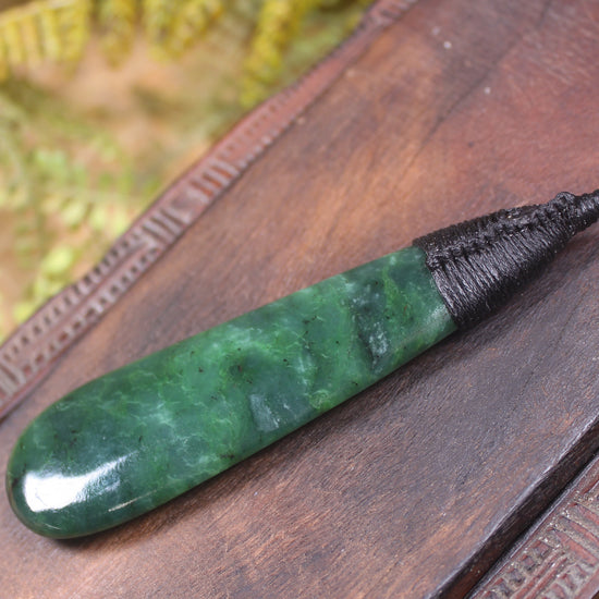 Kawakawa Pounamu Roimata Pendant - NZ Greenstone