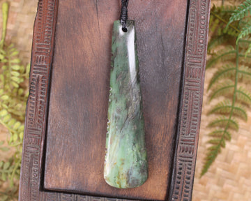 Rimu Pounamu Toki
