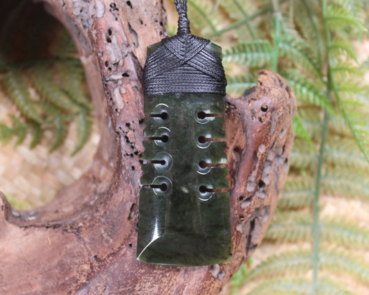 Rimu Pounamu Toki