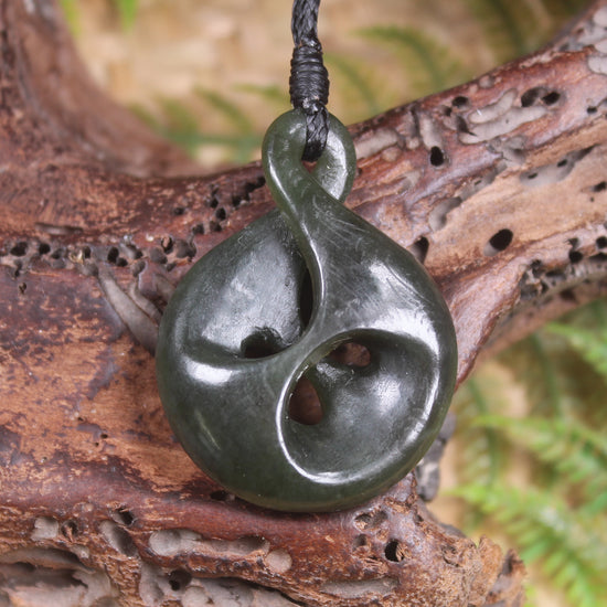 Twist carved from Rimu Pounamu - NZ Greenstone