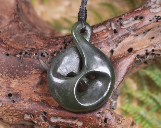 Twist carved from Rimu Pounamu - NZ Greenstone