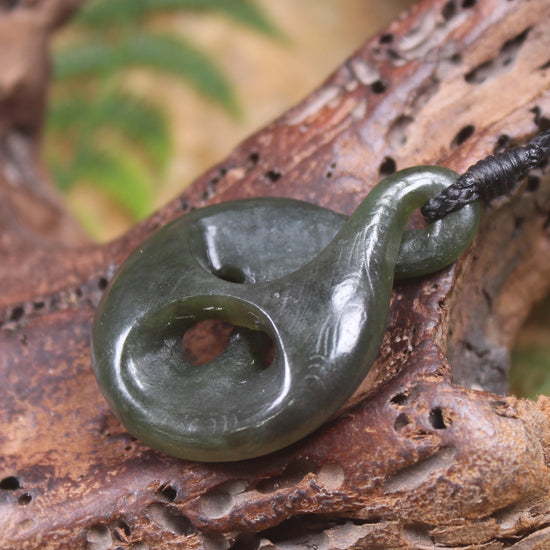 Twist carved from Rimu Pounamu - NZ Greenstone