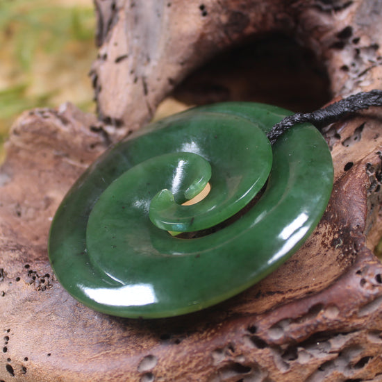 Koru pendant carved from Kawakawa Pounamu - NZ Greenstone