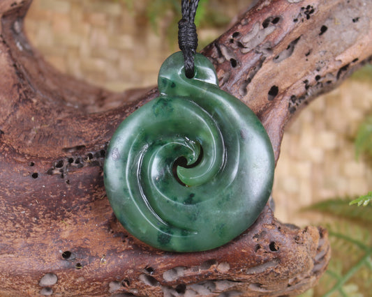 Koru pendant carved from Kawakawa Pounamu - NZ Greenstone