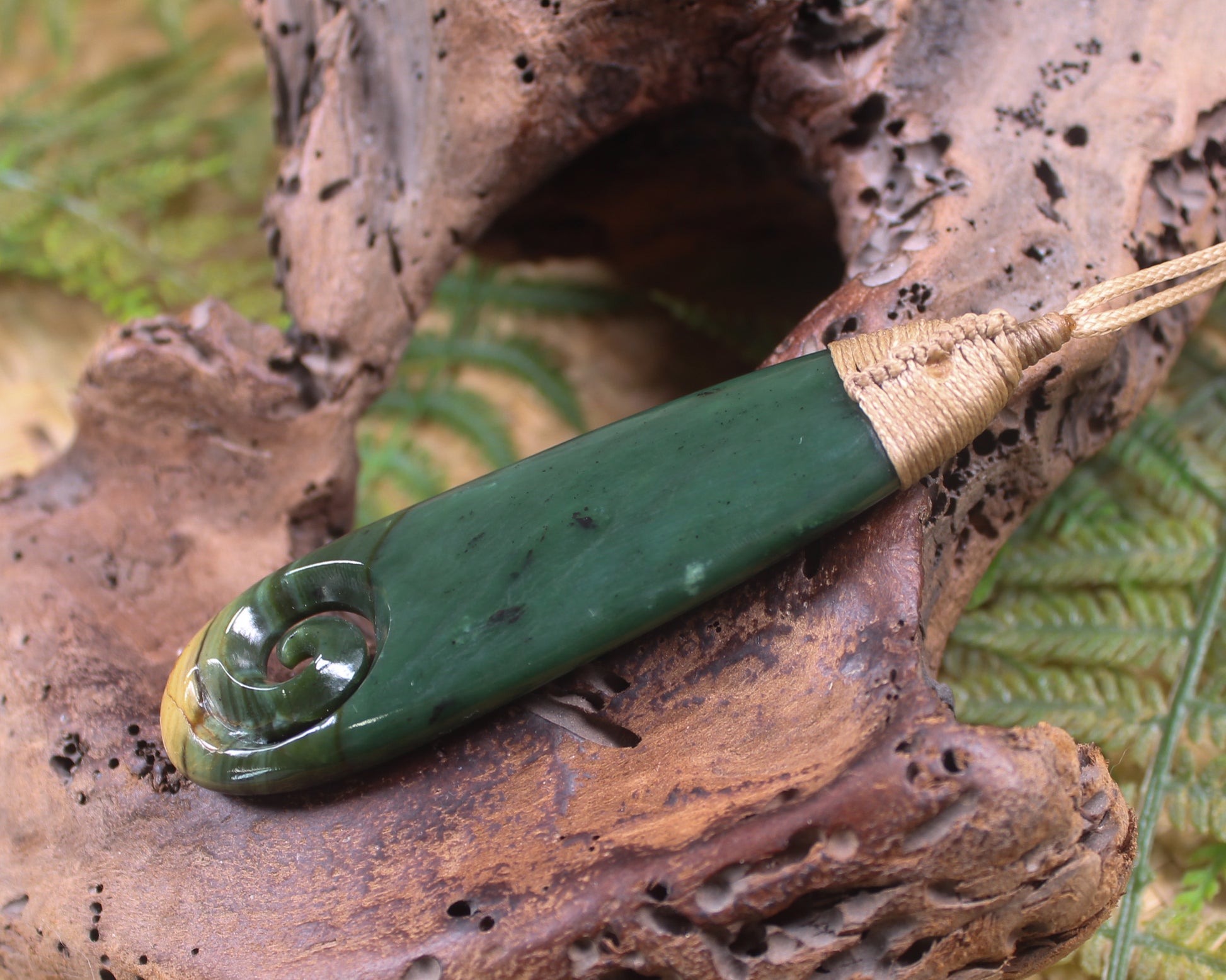 Roimata or Teardop with Koru carved from Kawakawa Pounamu - NZ Greenstone