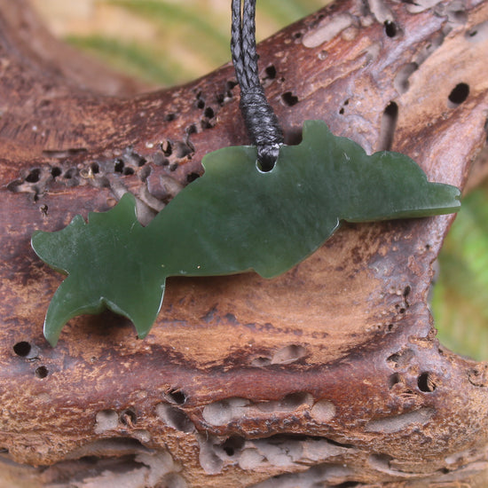 Dolphin or Aihe Pendant - Kawakawa Pounamu - NZ Greenstone