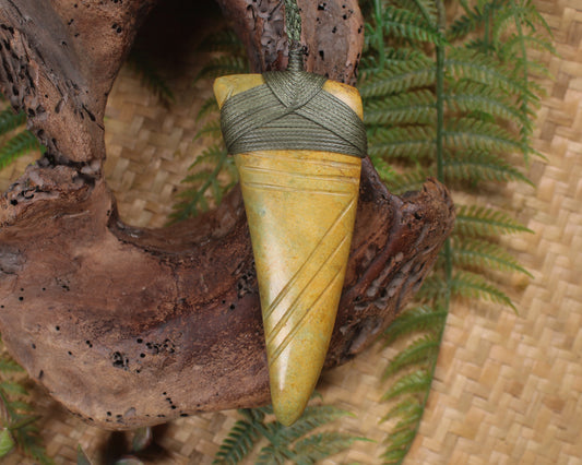 Taniwha Tooth or Niho carved from Flower Jade Pounamu - NZ Greenstone