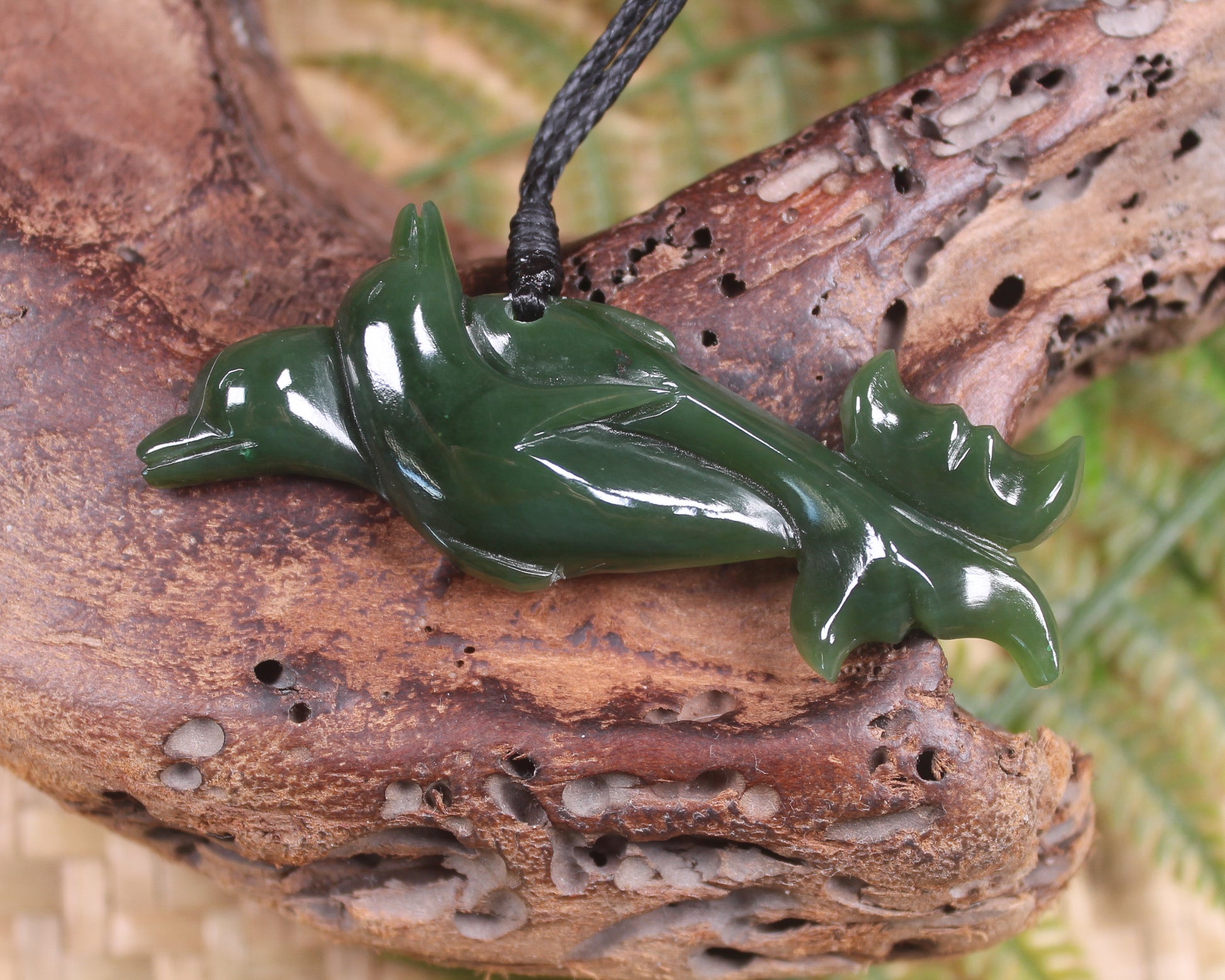 Dolphin or Aihe Pendant - Kawakawa Pounamu - NZ Greenstone