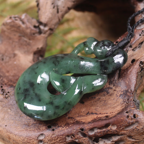 Manaia pendant carved from Rimu Pounamu - NZ Greenstone