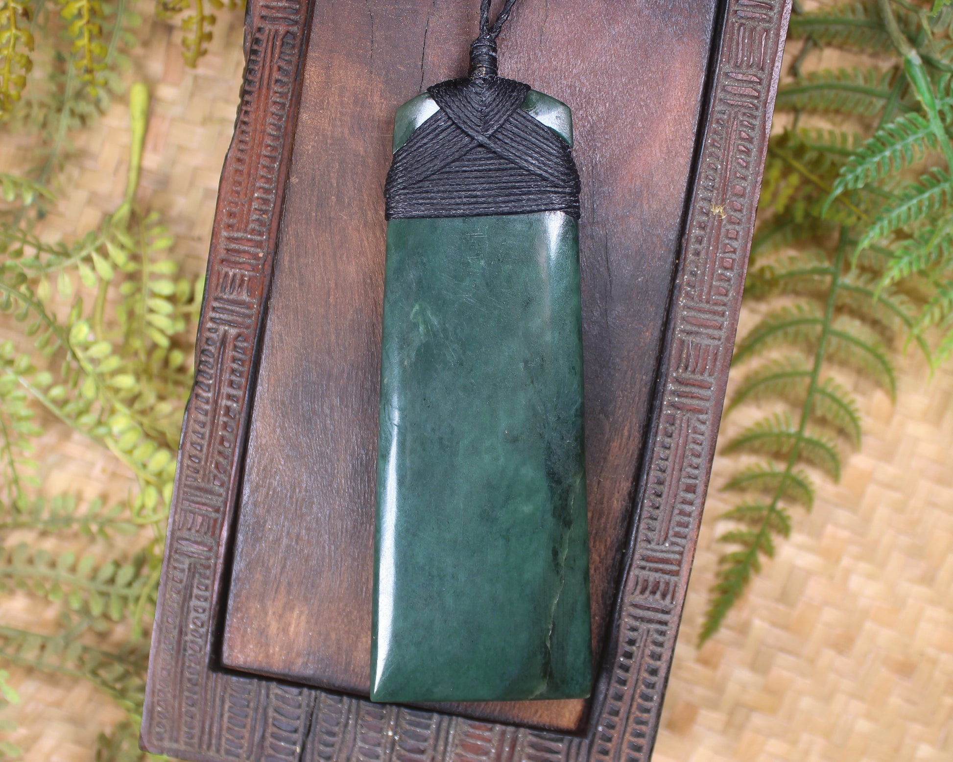 Kawakawa Pounamu Toki