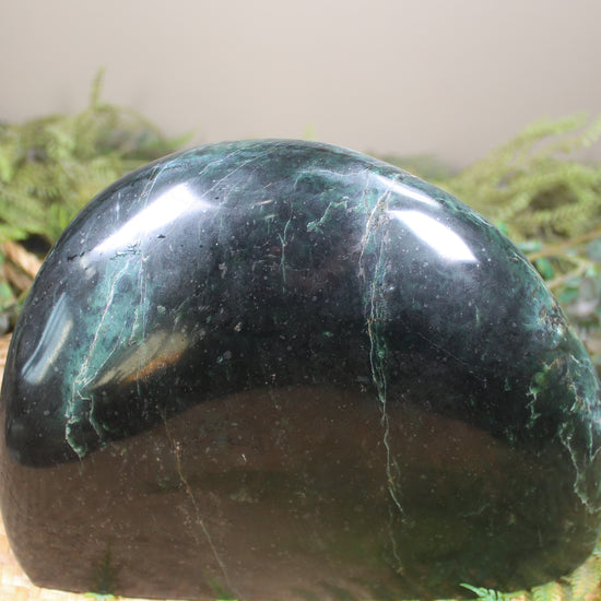 Freeform Serpentine Pounamu Sculpture - NZ Greenstone