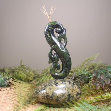 Manaia Sculpture carved from NZ Pounamu