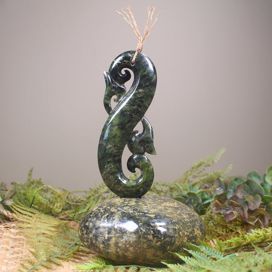 Manaia Sculpture carved from NZ Pounamu