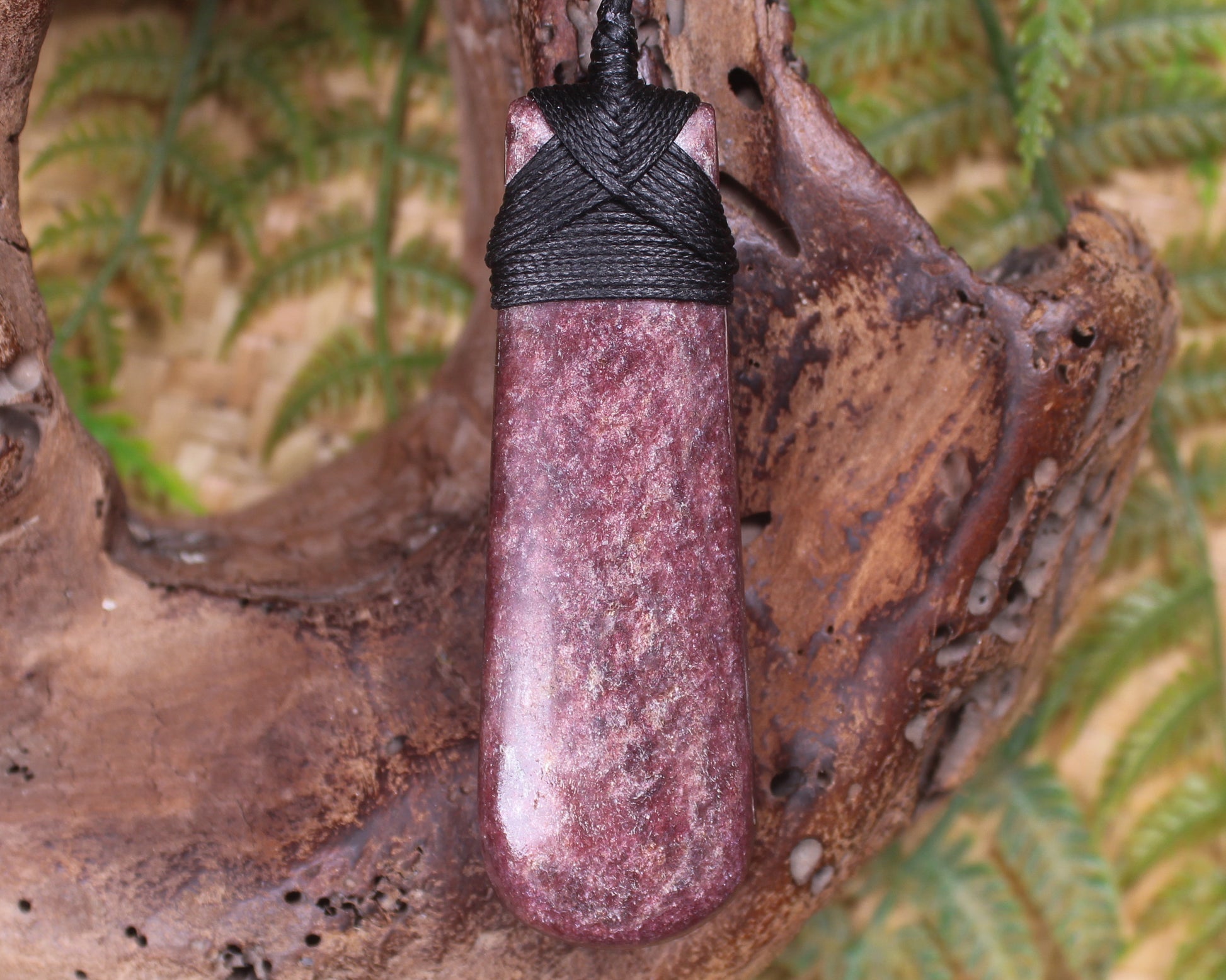 Roimata or Teardrop carved from Aroha Stone