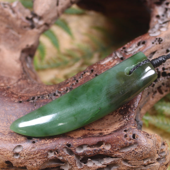 Tooth carved from Hapopo Pounamu - NZ Greenstone