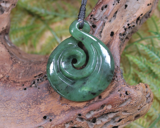 Koru Twist carved from Hapopo Pounamu - NZ Greenstone