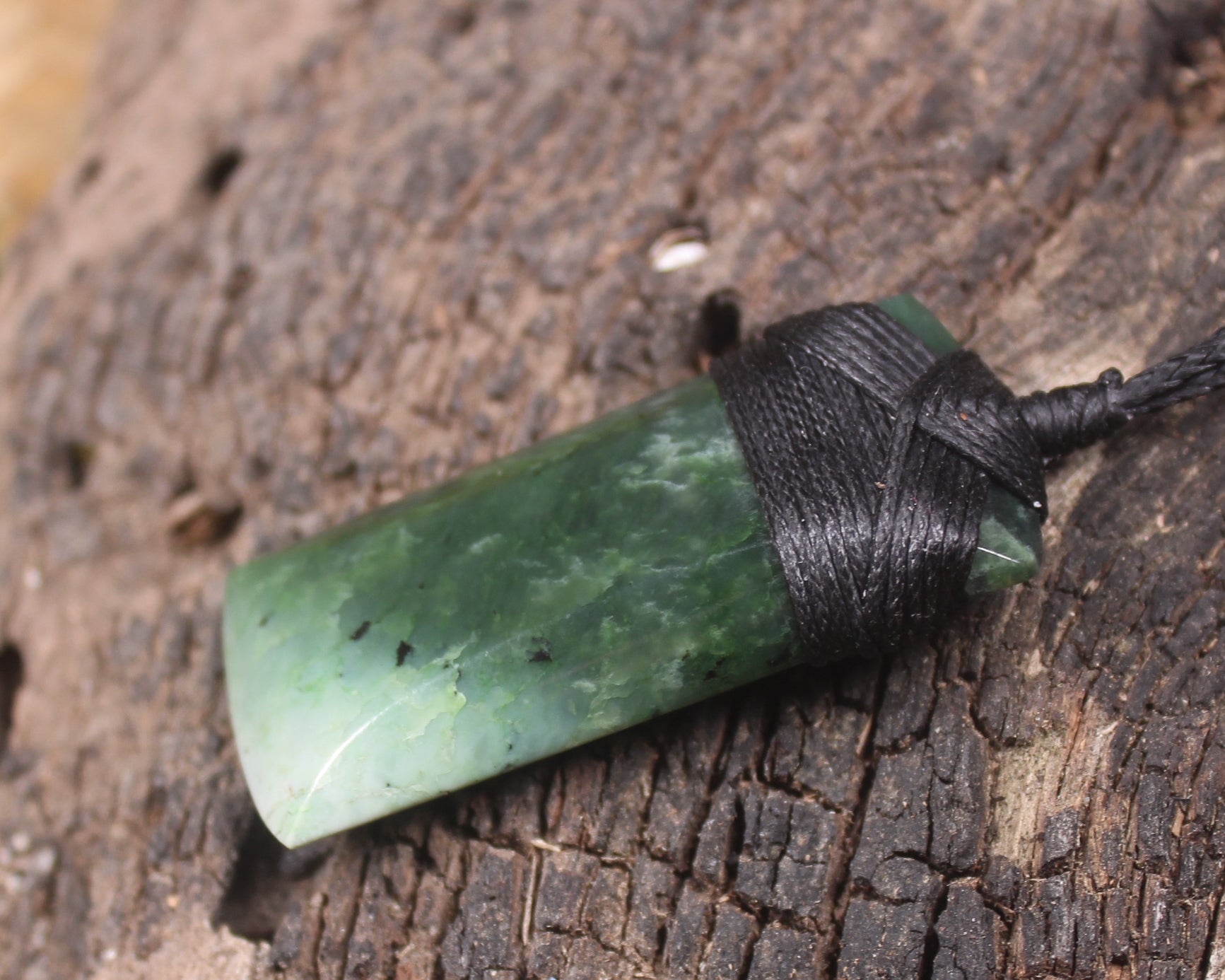 Kawakawa Pounamu Toki