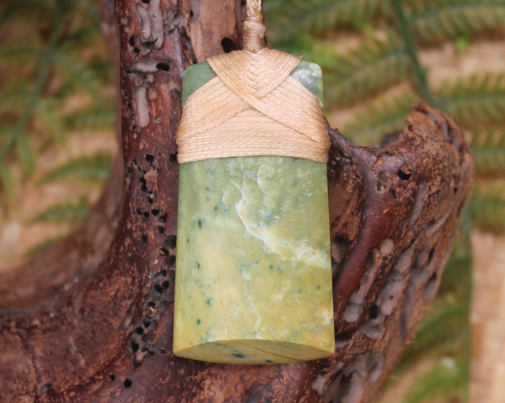 Toki or Adze Pendant carved from Flower Jade Pounamu - NZ Greenstone