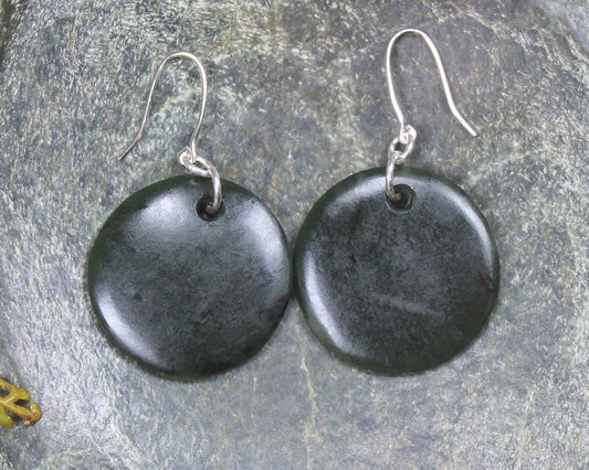 Porowhita Earrings carved from Kawakawa Pounamu - NZ Greenstone