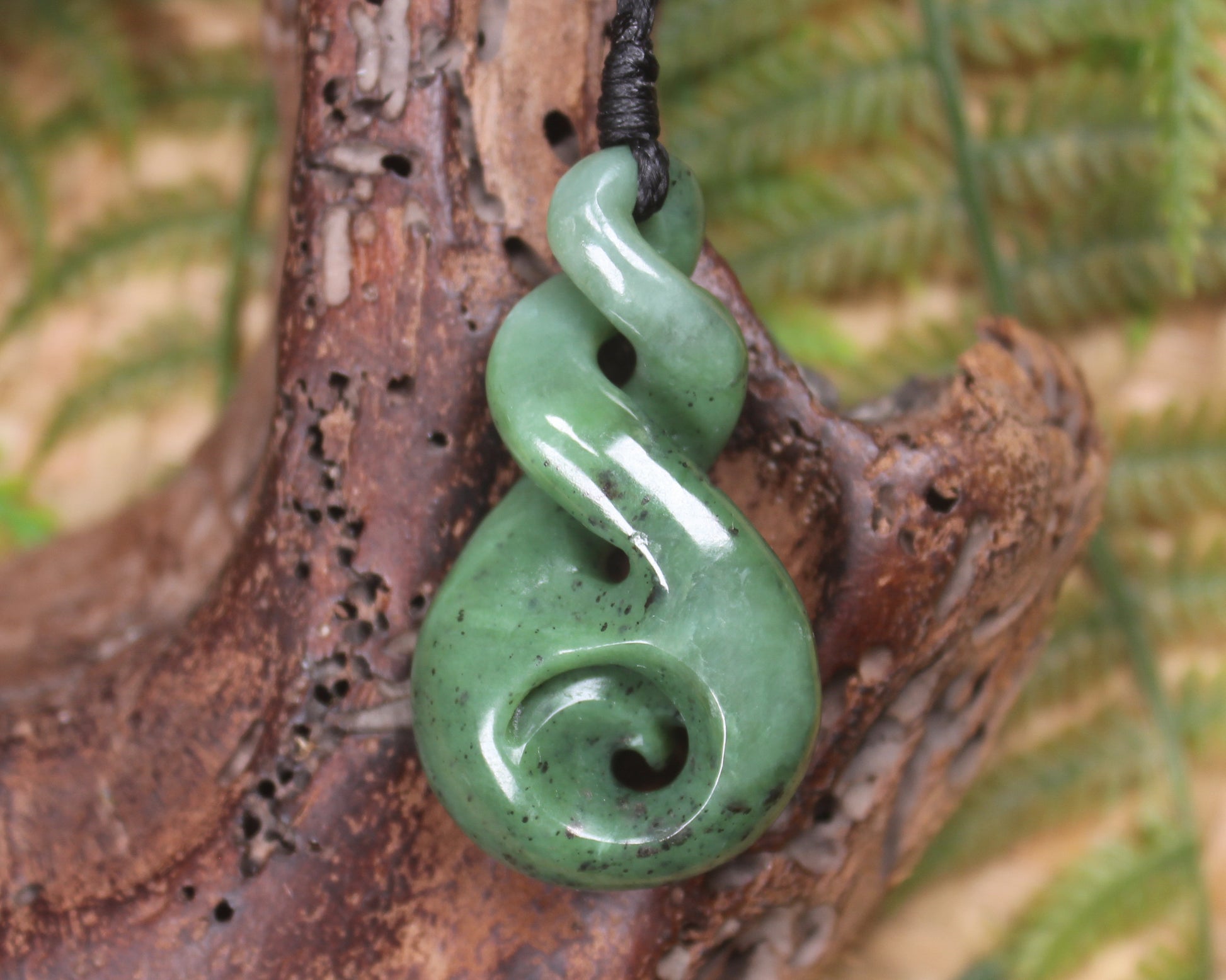 Koru Twist carved from Hapopo Pounamu - NZ Greenstone
