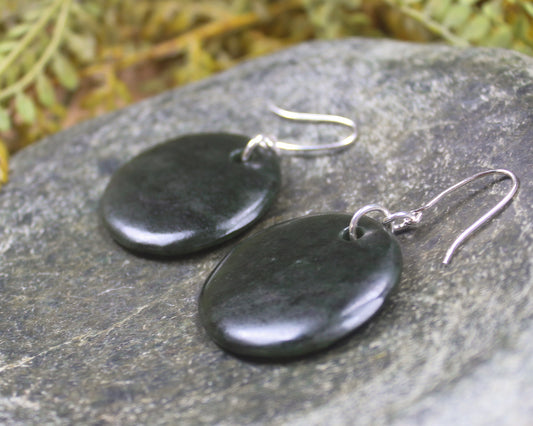 Porowhita Earrings carved from Kawakawa Pounamu - NZ Greenstone