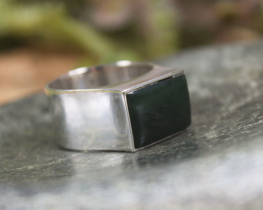 Sterling Silver Kawakawa Pounamu Ring - NZ Greenstone