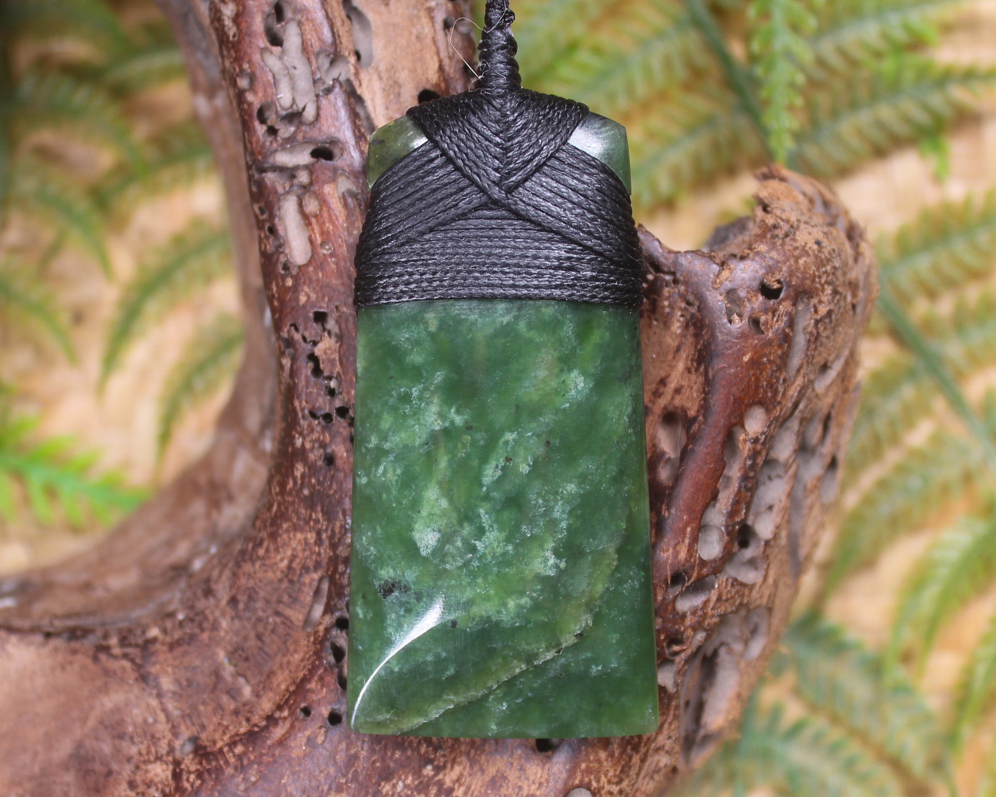 Kawakawa Pounamu Toki