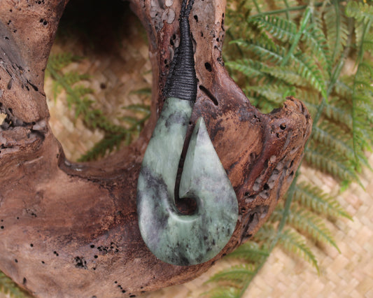 Hei Matau carved from Hapopo Pounamu - NZ Greenstone