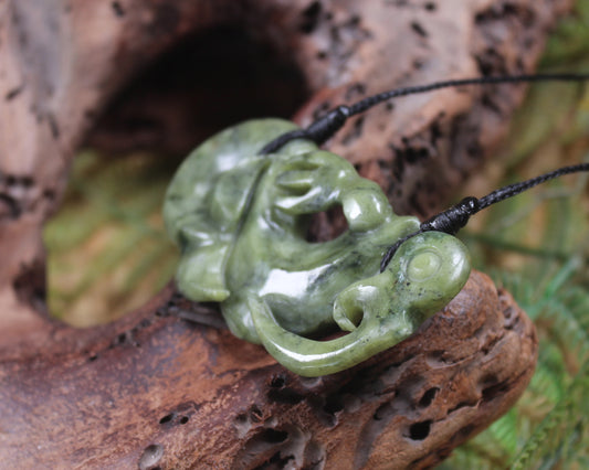 Manaia pendant carved from NZ Serpentine