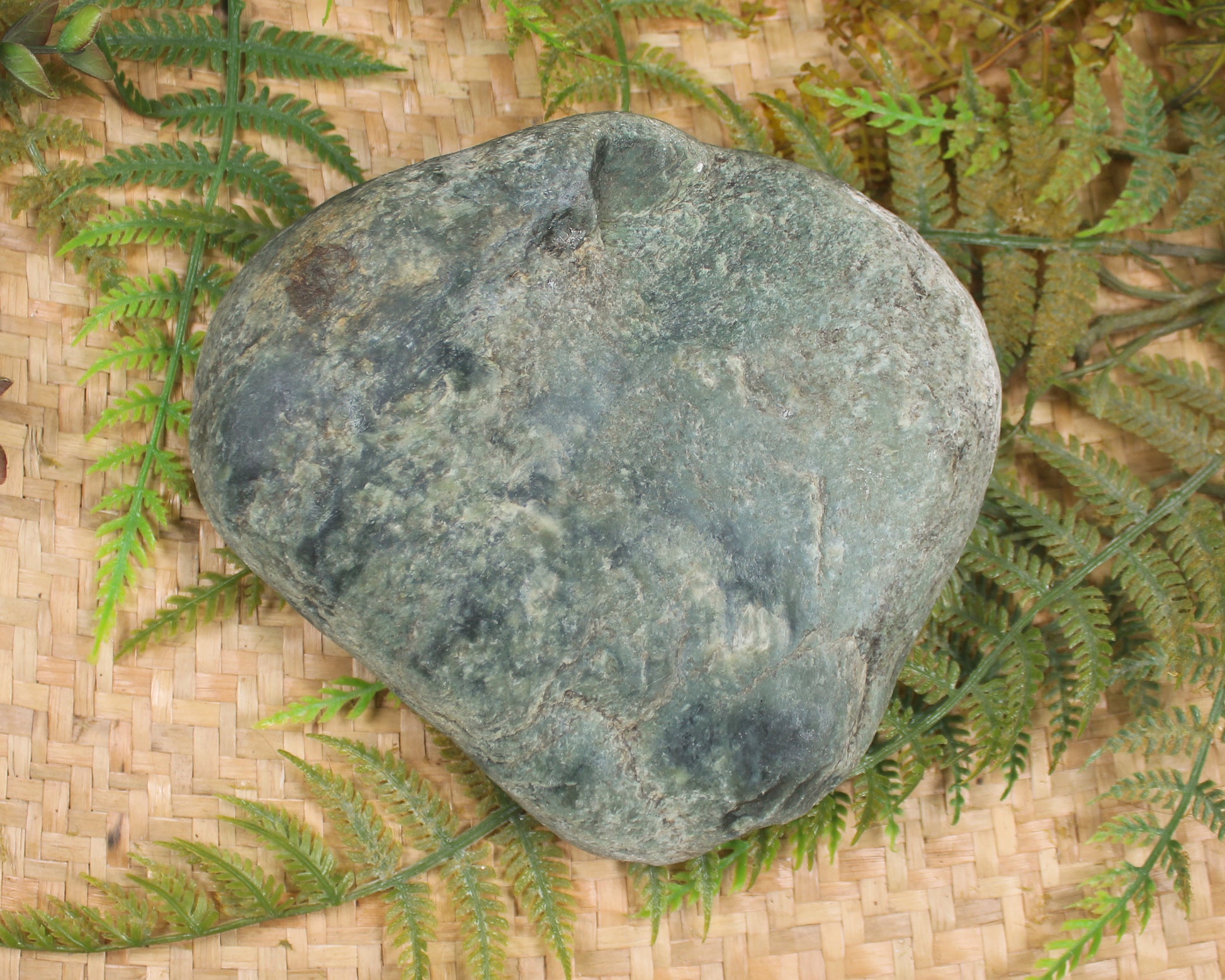 Freeform Kawakawa Pounamu Sculpture