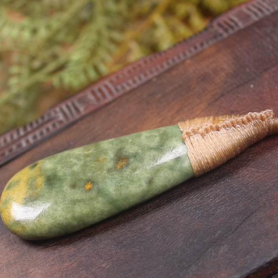Flower Jade Pounamu Roimata Pendant - NZ Greenstone