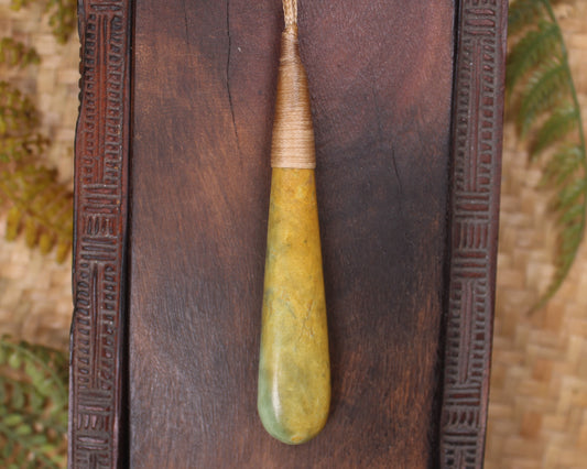 Flower Jade Pounamu Roimata Pendant - NZ Greenstone