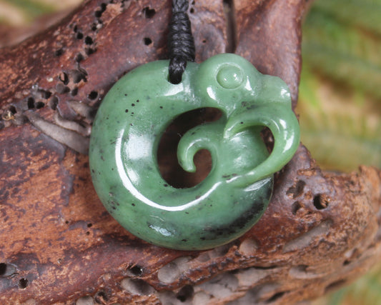 Koropepe carved from Hapopo Pounamu - NZ Greenstone