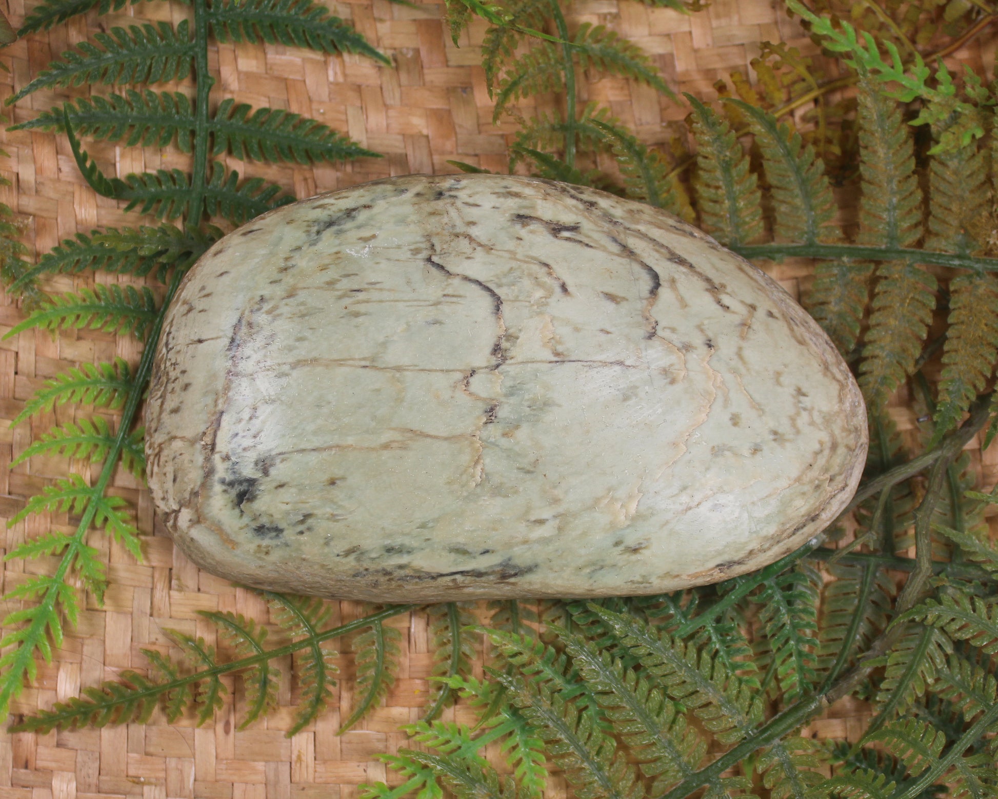 Freeform Pounamu Sculpture - Kokopu  Pounamu - NZ Greenstone