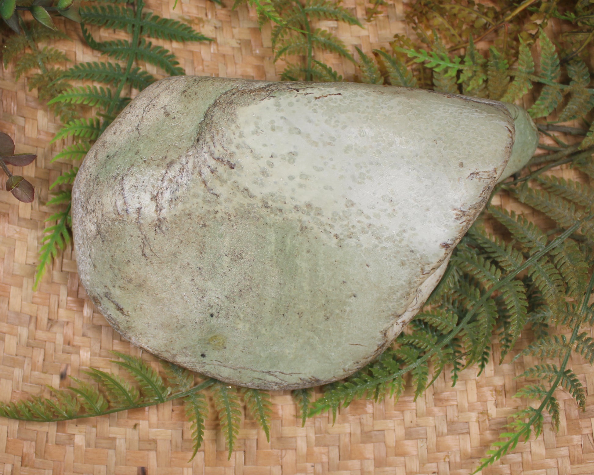 Freeform Pounamu Sculpture - Kokopu  Pounamu - NZ Greenstone