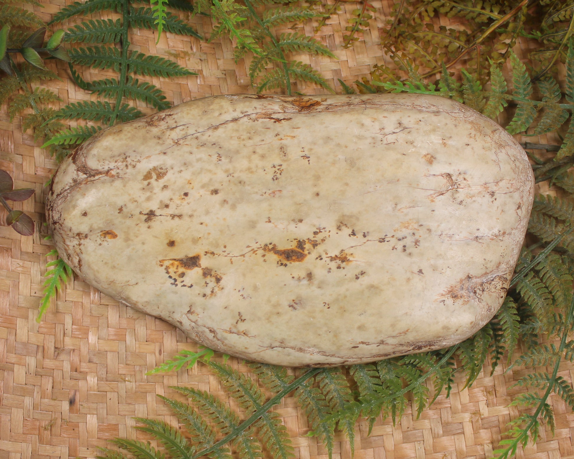 Freeform Pounamu Sculpture - Kokopu  Pounamu - NZ Greenstone