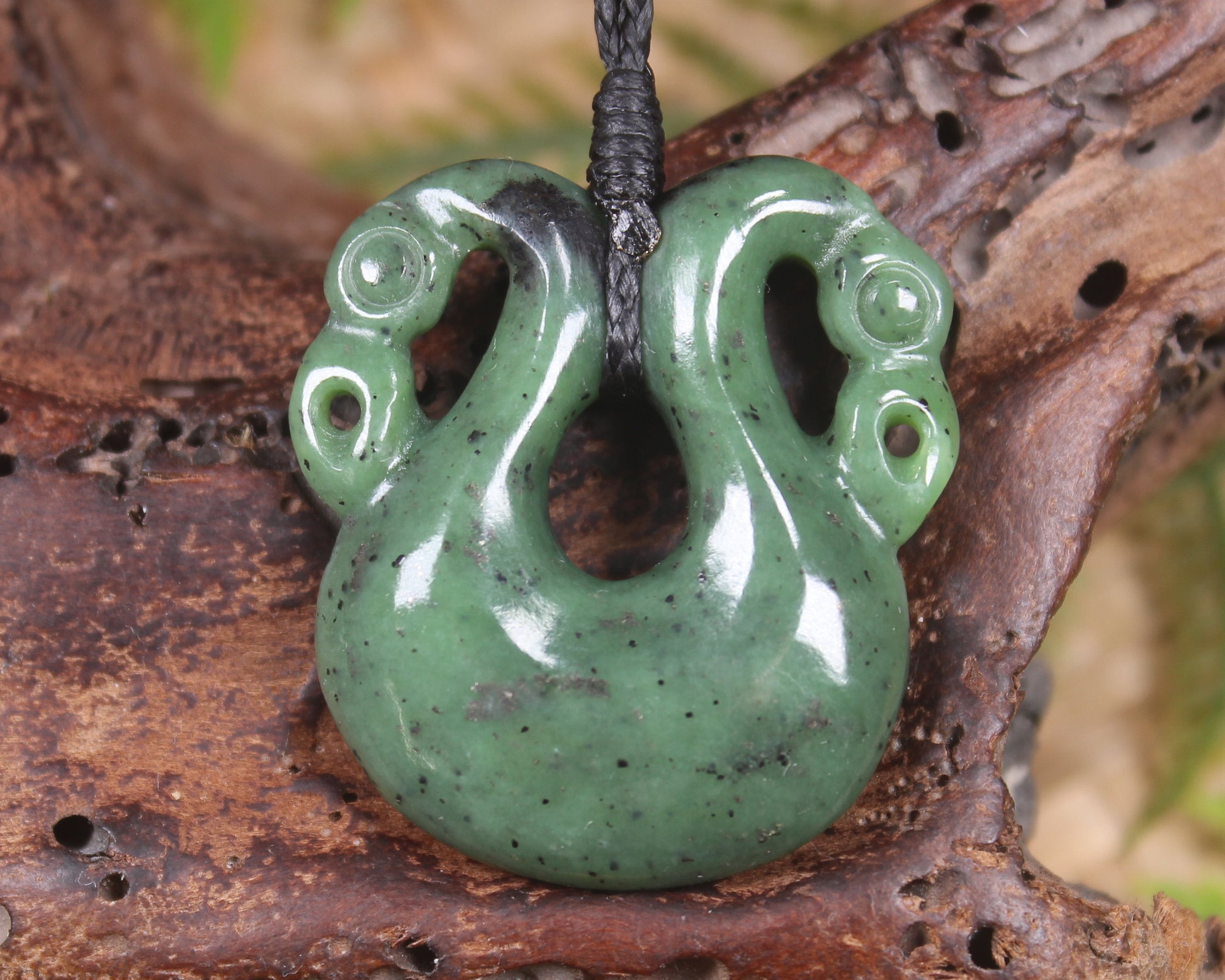 Pekapeka Pendant carved from Hapopo Pounamu - NZ Greenstone