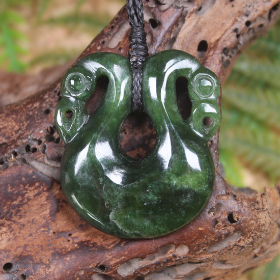Pekapeka Pendant carved from Kawakawa Pounamu - NZ Greenstone