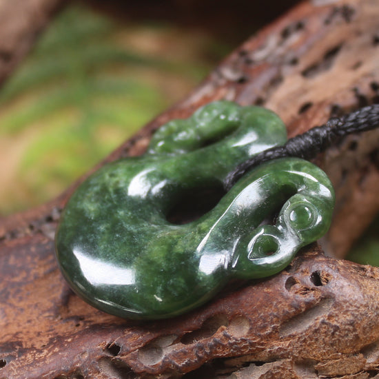 Pekapeka Pendant carved from Kawakawa Pounamu - NZ Greenstone