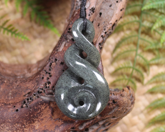 Koru Twist carved from Serpentine Pounamu - NZ Greenstone