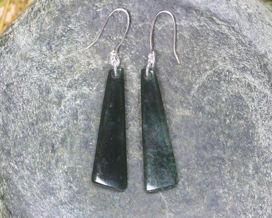 Roimata or Teardrop earrings carved from Kawakawa Pounamu - NZ Greenstone