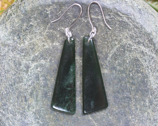 Roimata or Teardrop earrings carved from Kawakawa Pounamu - NZ Greenstone