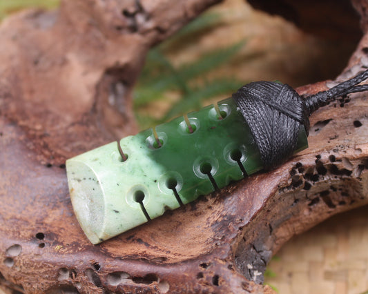 Rimu Pounamu Toki