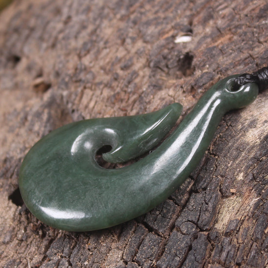 Hei Matau or Fish Hook carved from Kawakawa Pounamu - NZ Greenstone