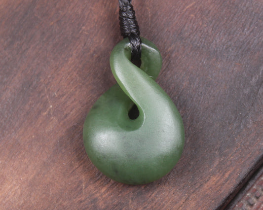 Twist or Pikorua carved from Hapopo Pounamu - NZ Greenstone