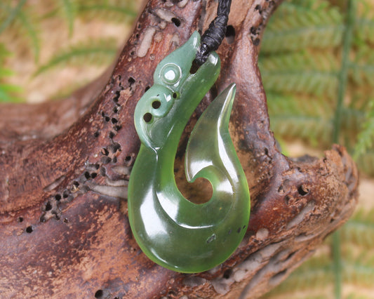 Tangiwai Pounamu Manaia pendant - NZ Greenstone
