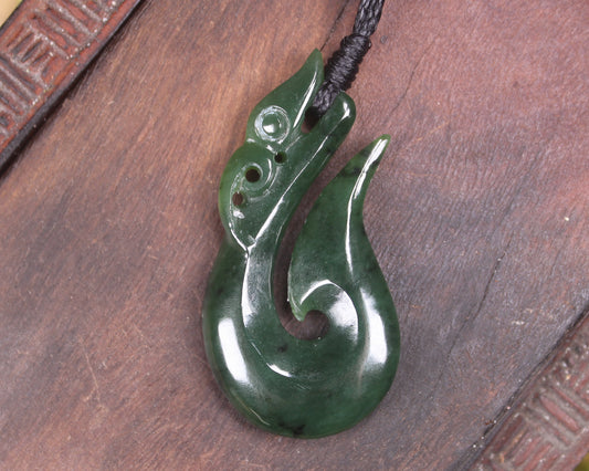 Kawakawa Pounamu Manaia pendant - NZ Greenstone