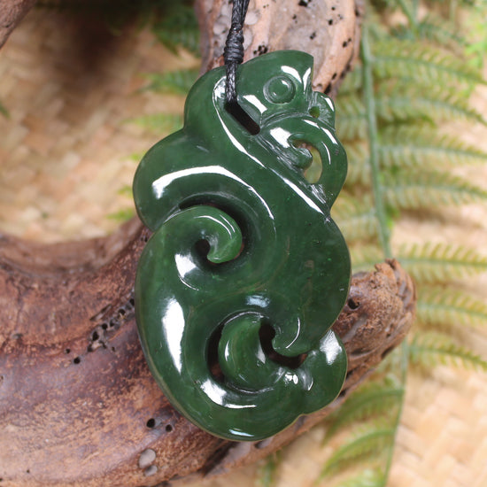 Manaia carved from Kawakawa Pounamu - NZ Greenstone