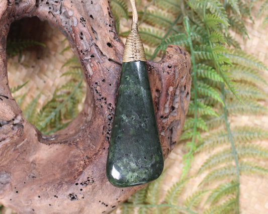 Rimu Pounamu Toki